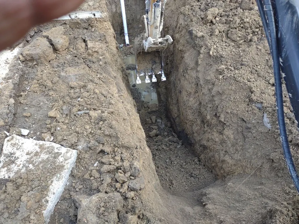 Slide of RJ Morris Pro Sewer