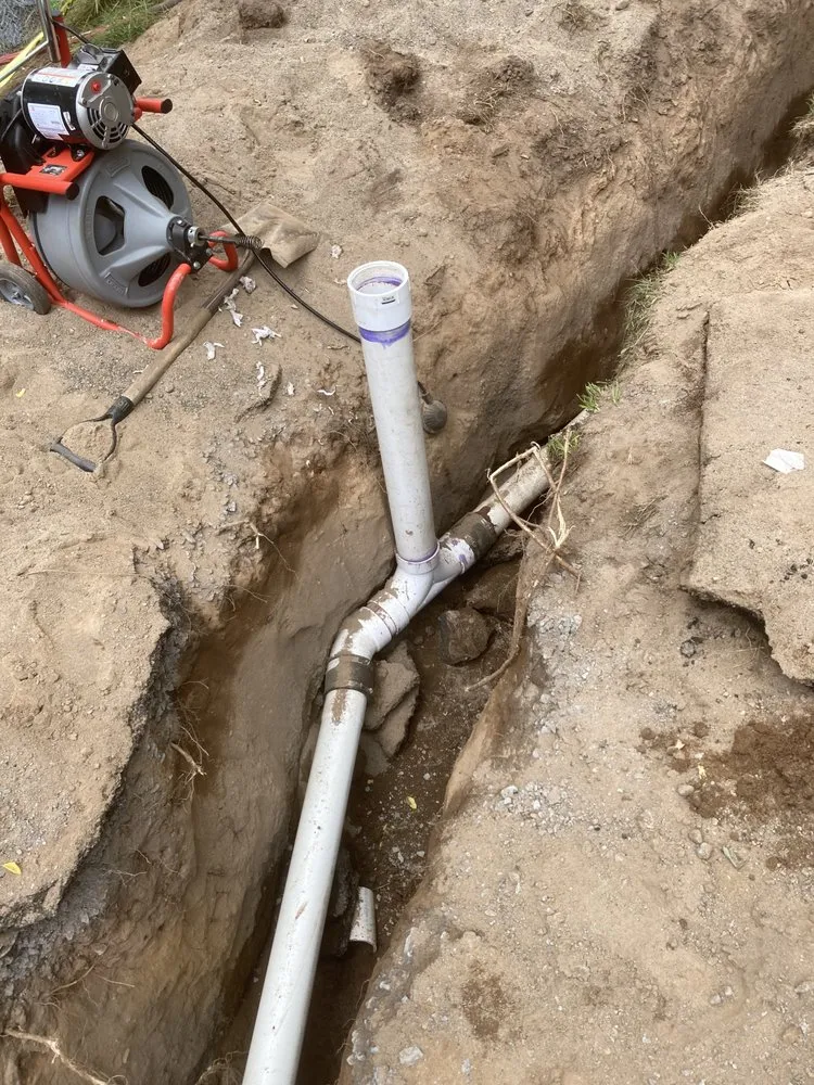 Slide of R&J Plumbing Services