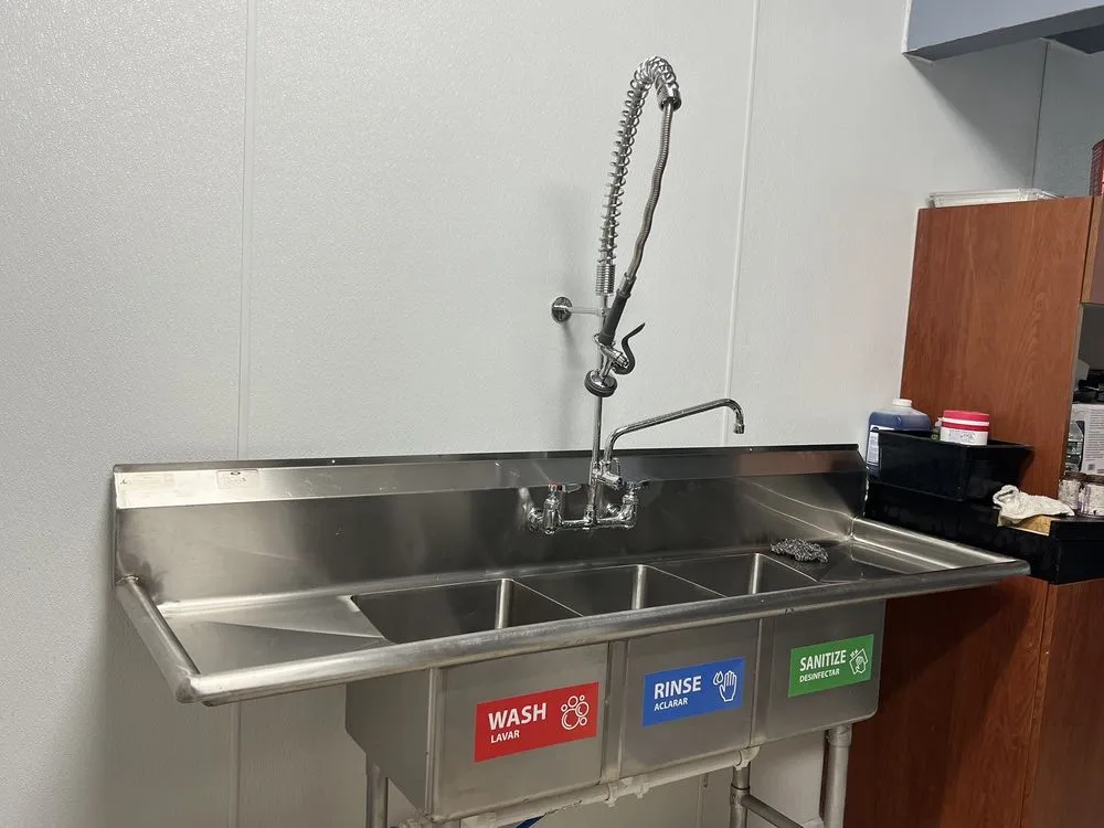 Slide of R&J Plumbing Services