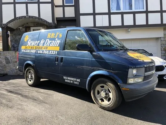 R&J's Sewer and Drain Logo