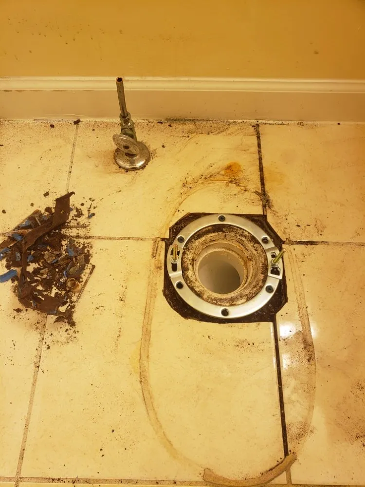 Emergency leak detection for homes in Stonecrest, GA by RKN Home Maintenance