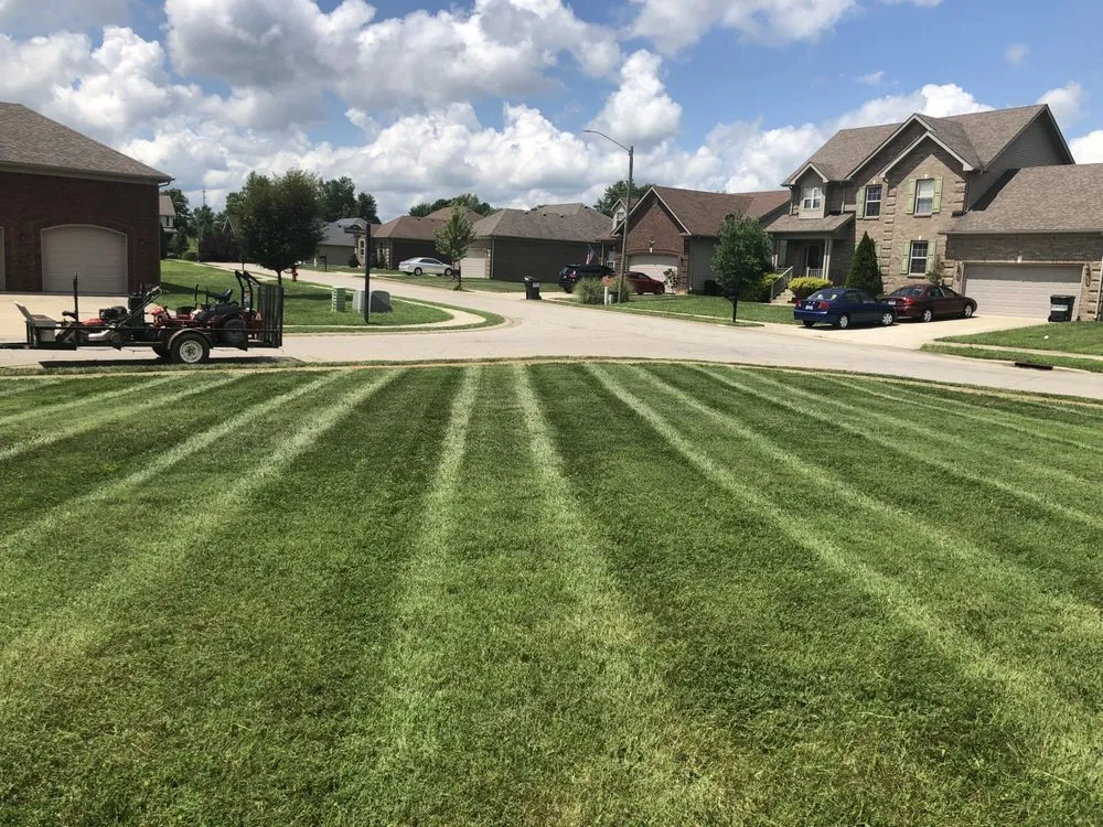 Slide of R&L Lawn and Landscape