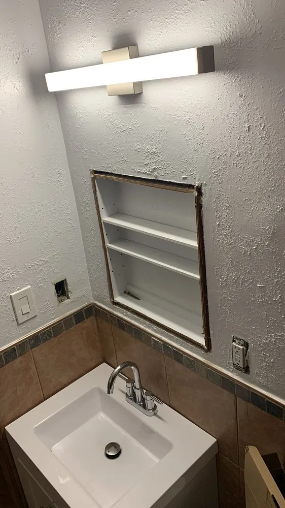 Slide of RM handyman services