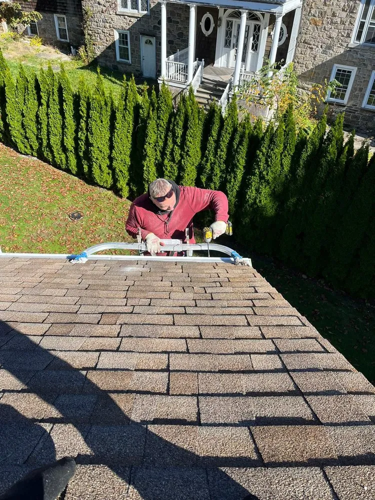 Slide of RMW Painting and Handyman Services