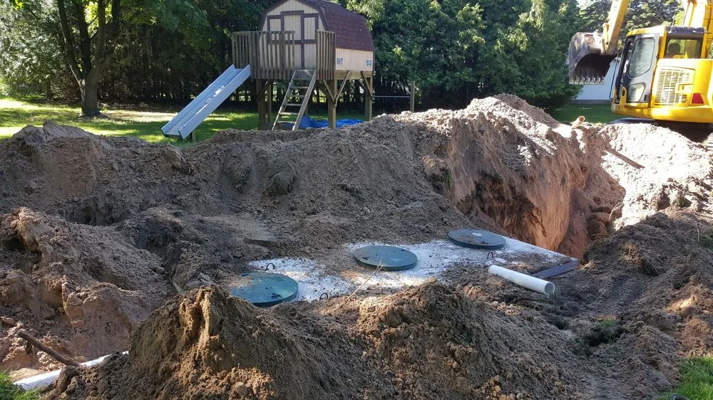 Professional emergency plumbing experts serving Peshtigo, WI - Road King Excavating