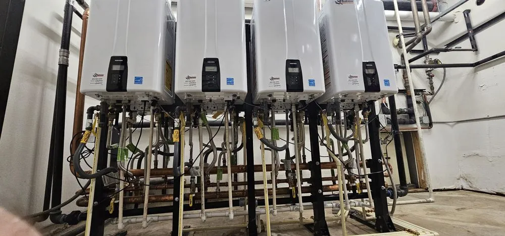 Slide of Roadrunner Plumbing & Air