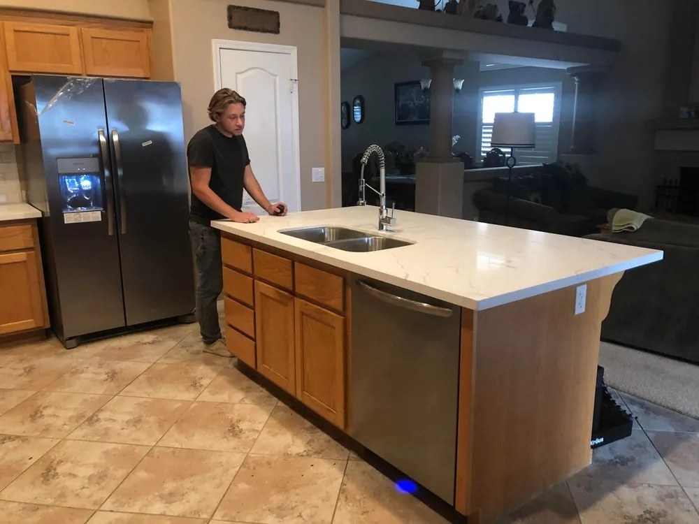 Slide of Rob Thompson Plumber