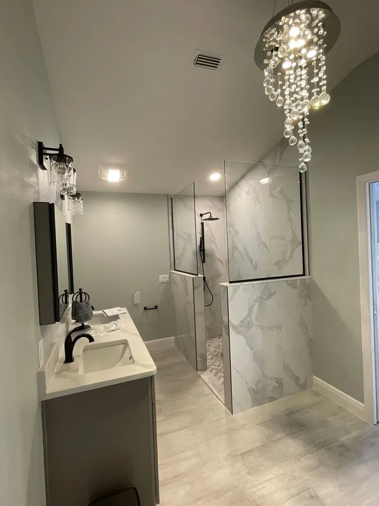 Slide of Roberto' Flooring & Remodeling