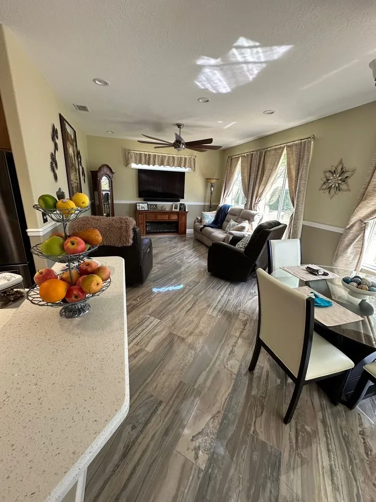 Slide of Roberto' Flooring & Remodeling