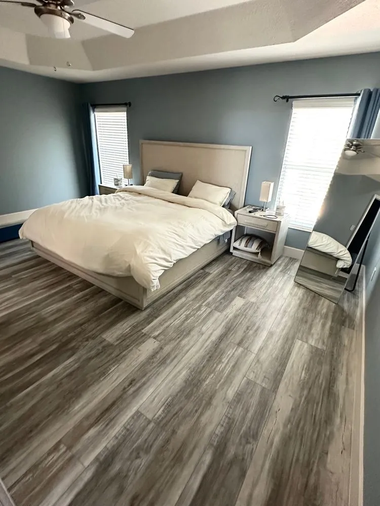 Slide of Roberto' Flooring & Remodeling