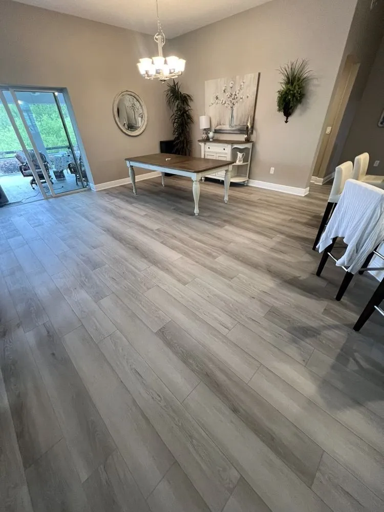 Slide of Roberto' Flooring & Remodeling