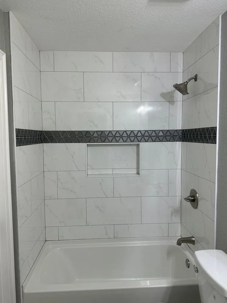 Slide of Roberto' Flooring & Remodeling