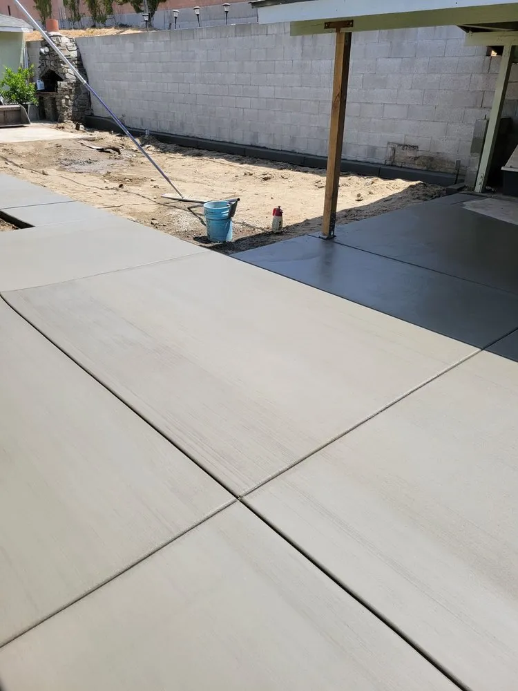 Slide of Robert's Complete Care