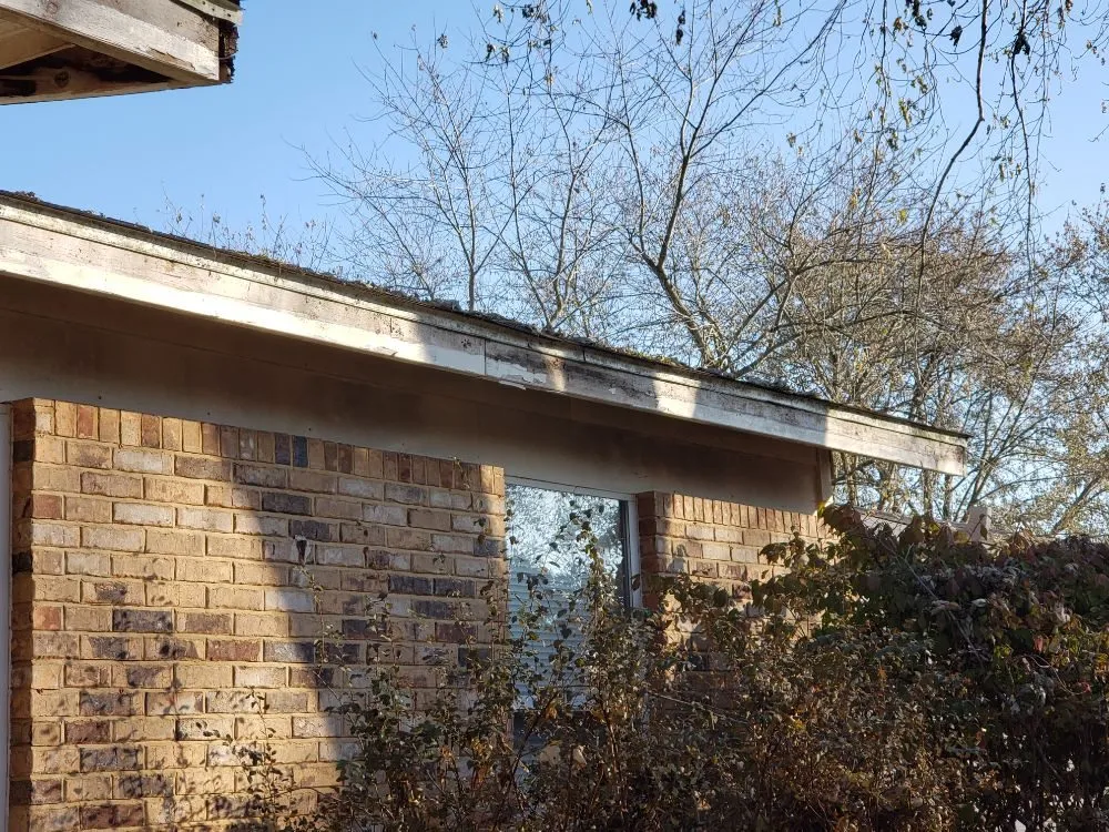 Affordable water heater service service in Farmington, MO - Roberts Handyman & Contracting