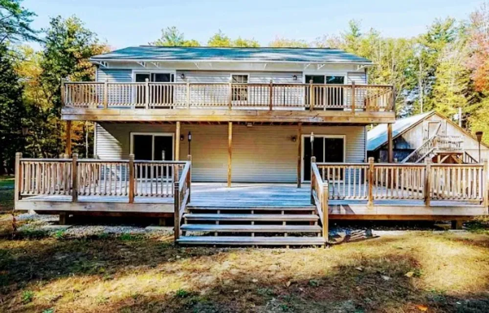 Slide of Robert's Handyman Services