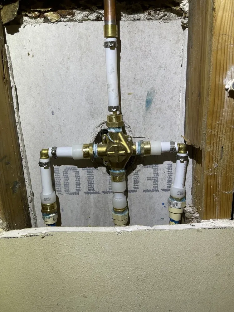 Emergency emergency plumbing service in Brownsville, TX - Robert's Repair Plumbing