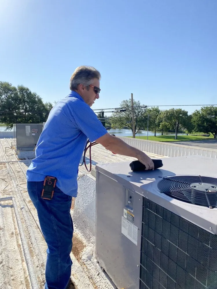 Slide of Robertson & Agnew Plumbing Heating & Air