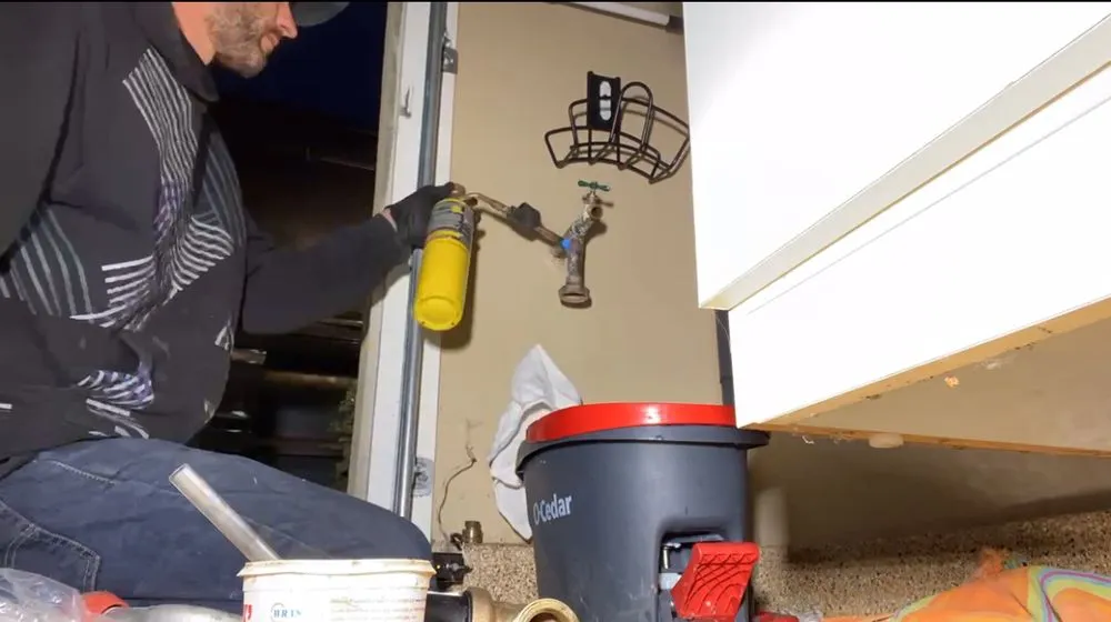 Slide of Robertson Plumbing Services