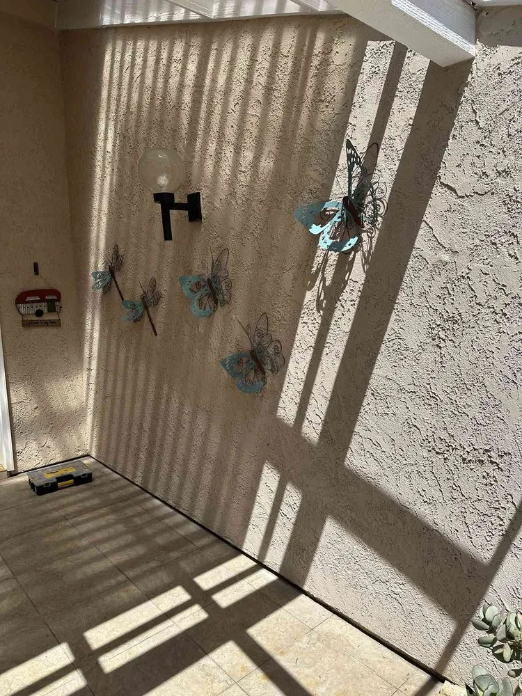 Slide of Robi 'N Sons