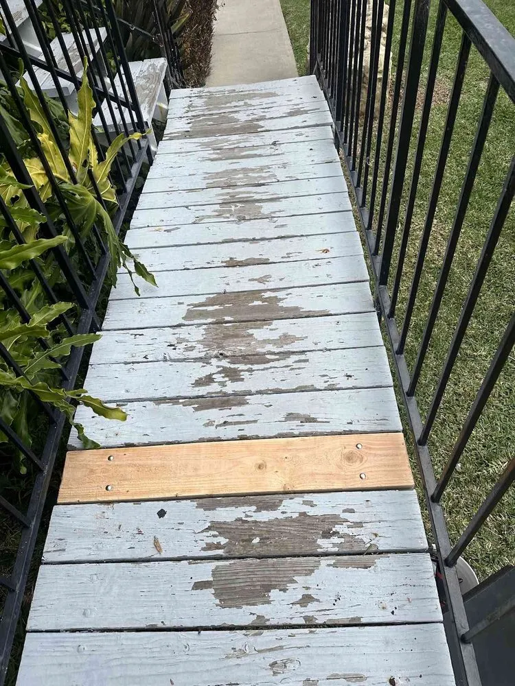 Slide of Robi 'N Sons