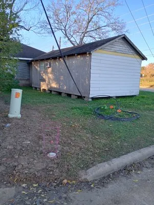 Rocket Rooter Plumbing Logo