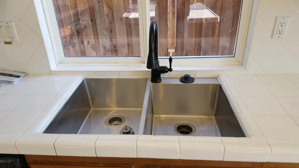 Slide of Rockys Home Maintenance