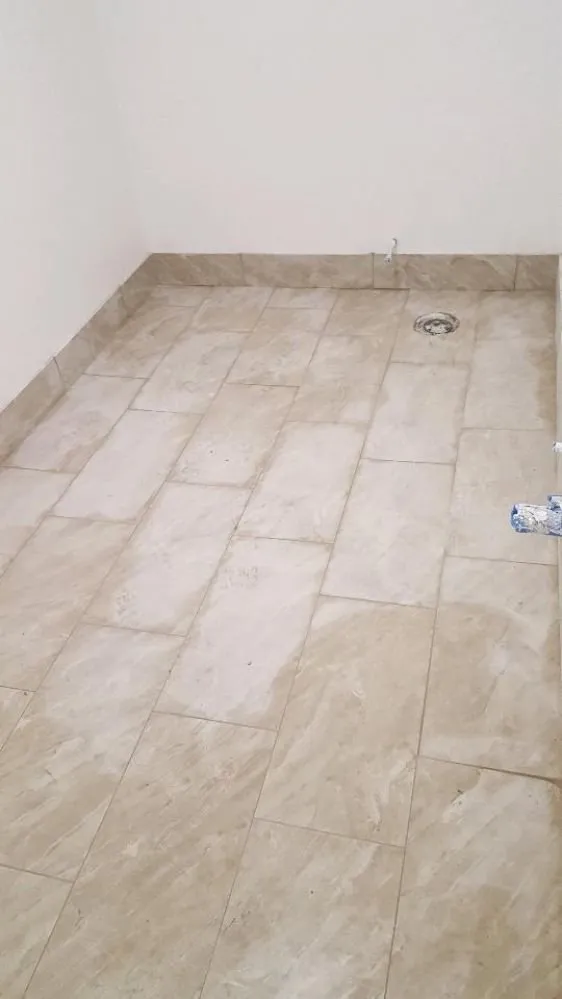 Slide of Rockys Home Maintenance