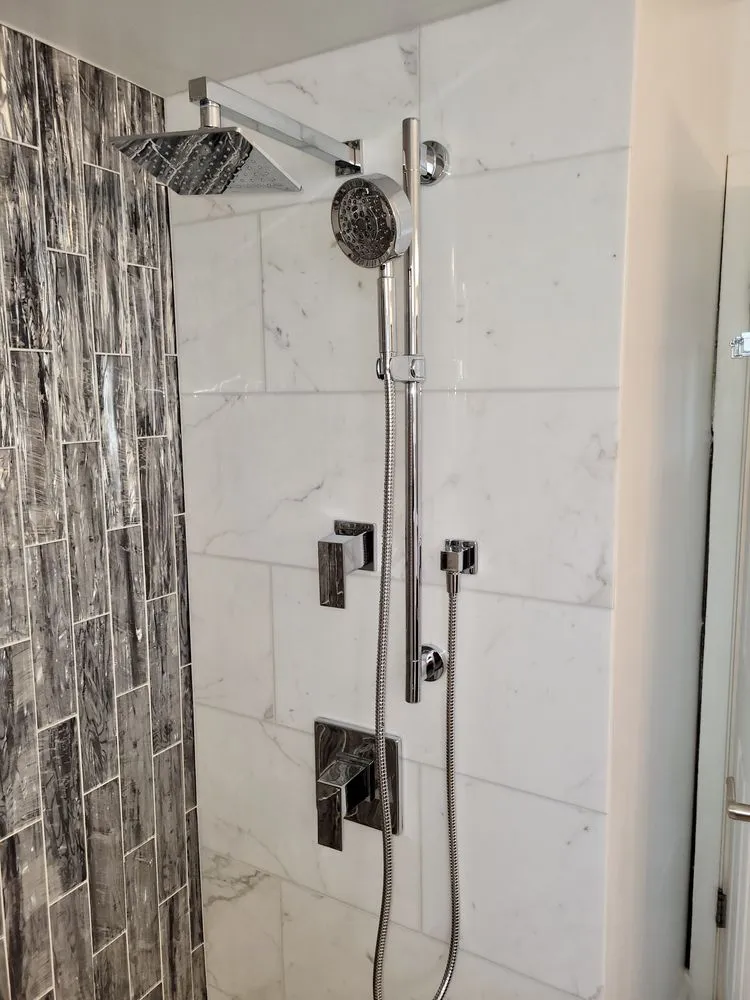 Slide of Roc's Plumbing & Sewer