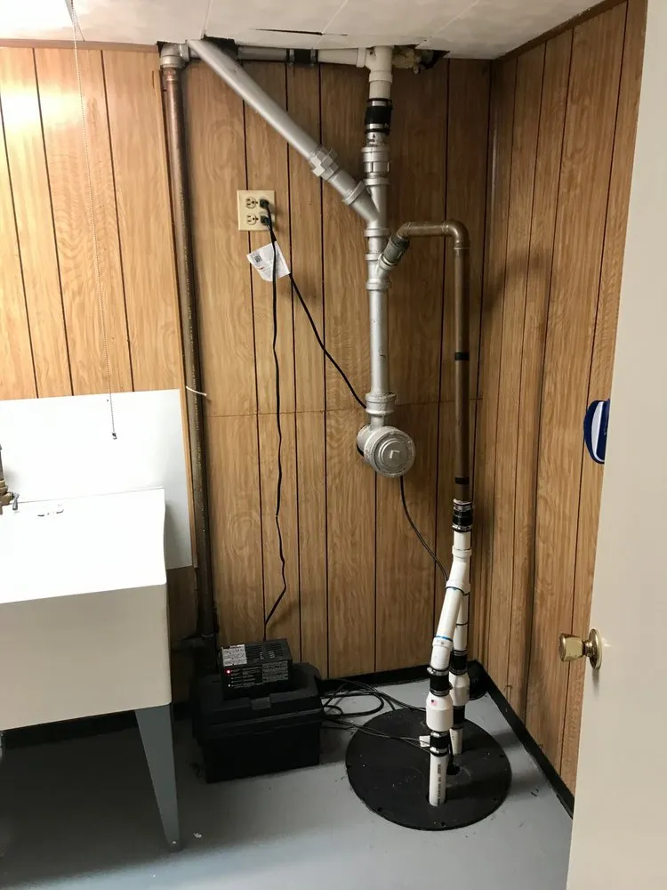 Slide of Roc's Plumbing & Sewer