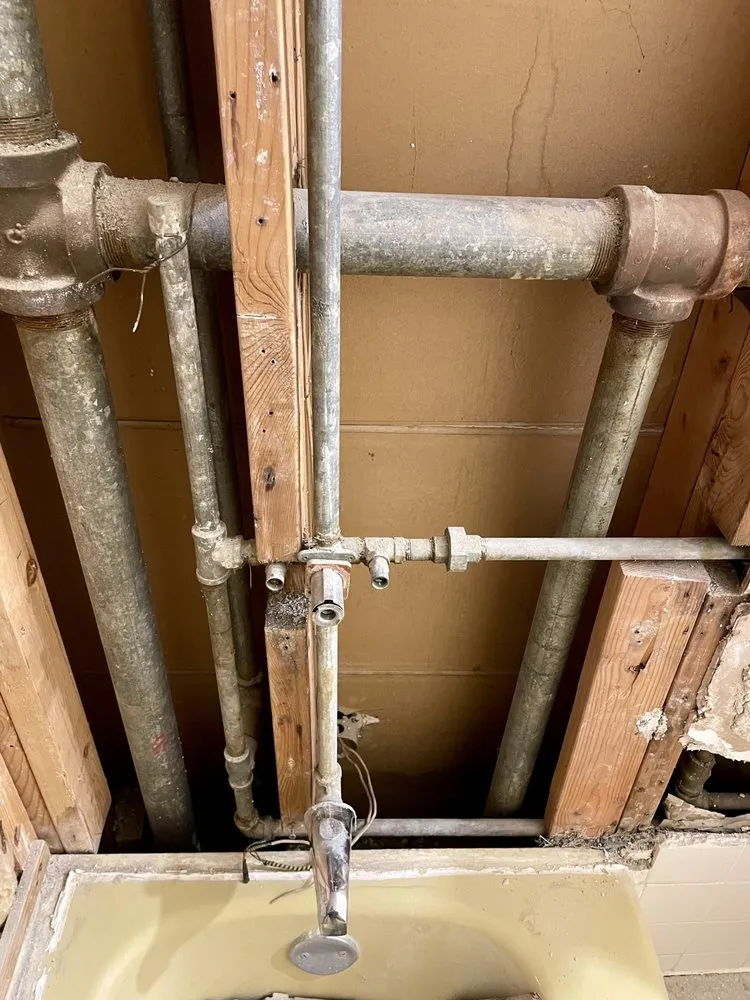 Slide of Roc's Plumbing & Sewer