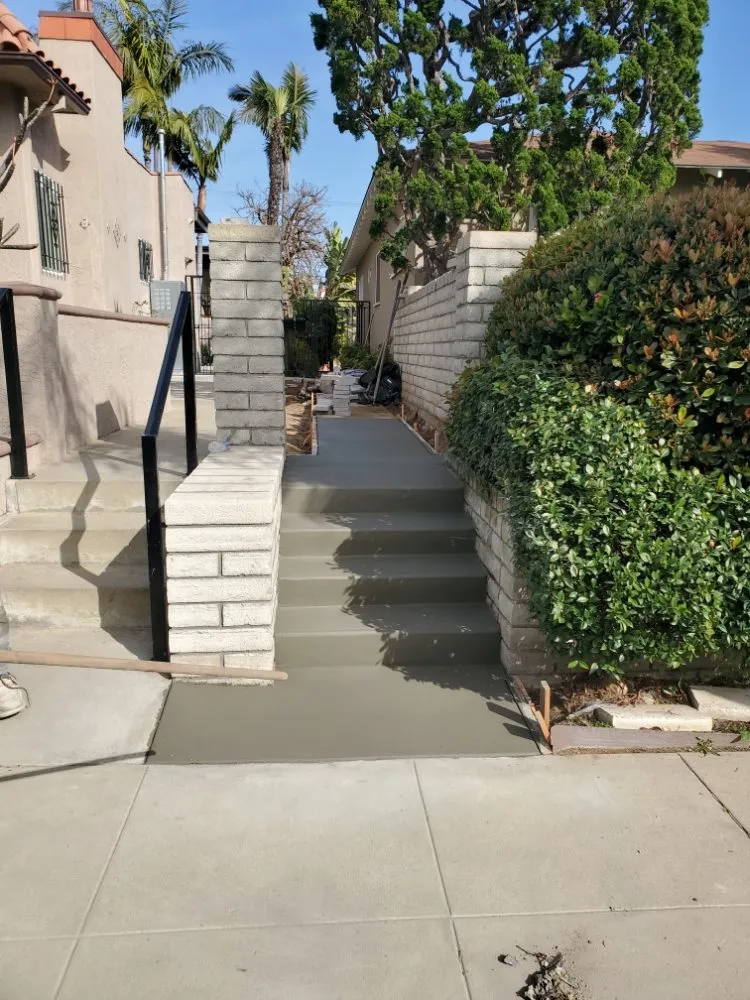 Slide of Rodimiro Felix