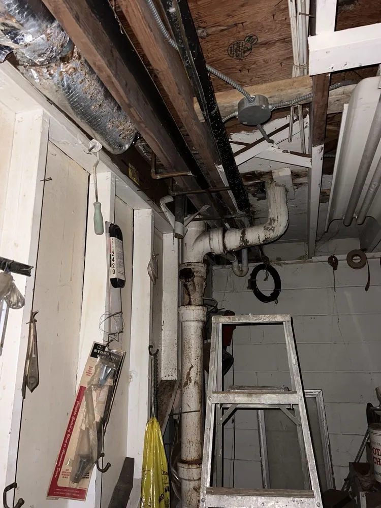 Slide of Rodriguez Construction