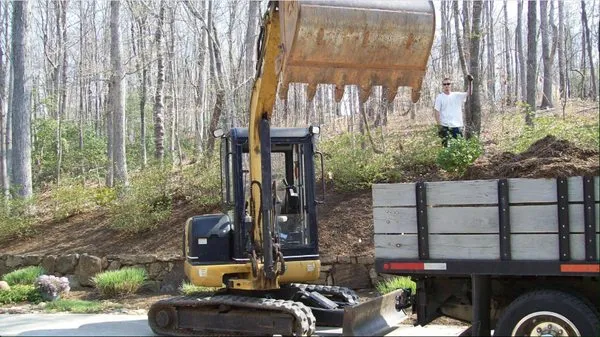 Rogers Landscapes Logo