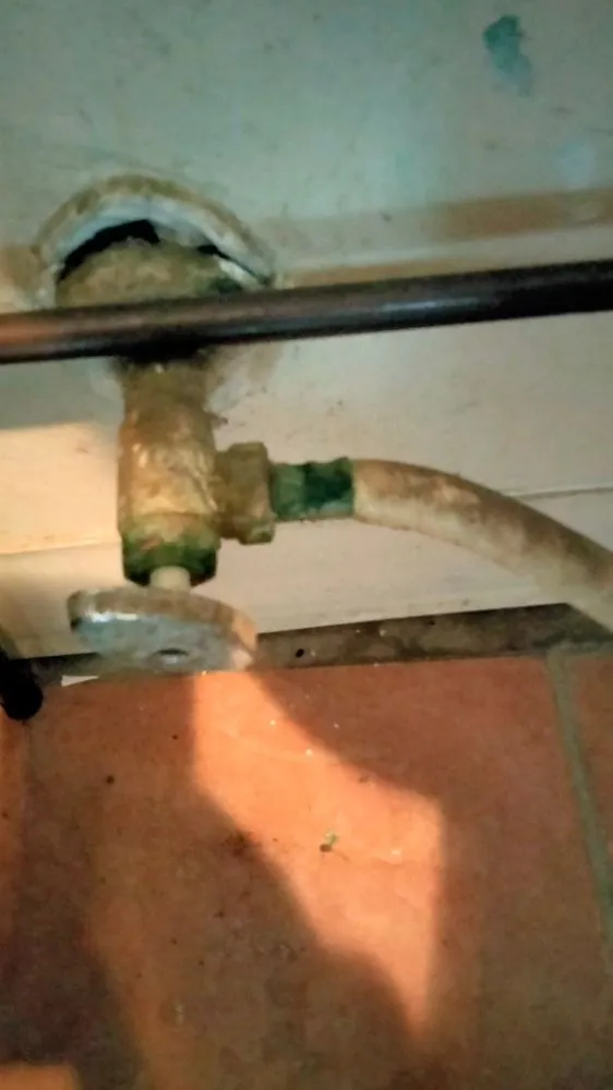 Slide of Roger's Plumbing