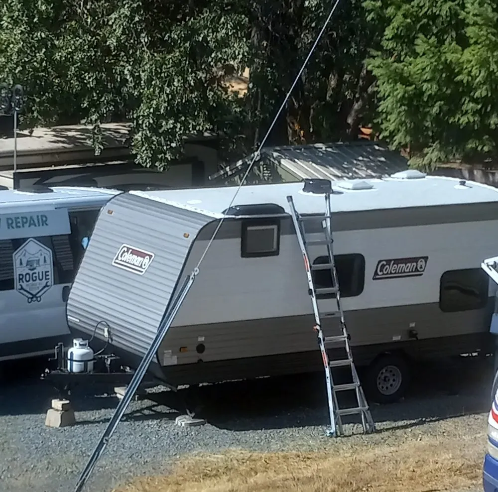 Slide of Rogue Mobile RV Repair