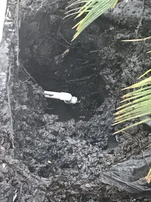 Roket Plumbing & Backflow Logo