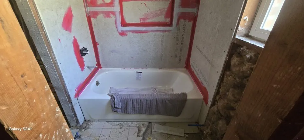 Slide of Rolando Plumber