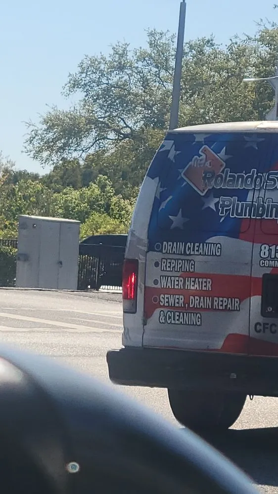 Slide of Rolando Sariol Plumbing