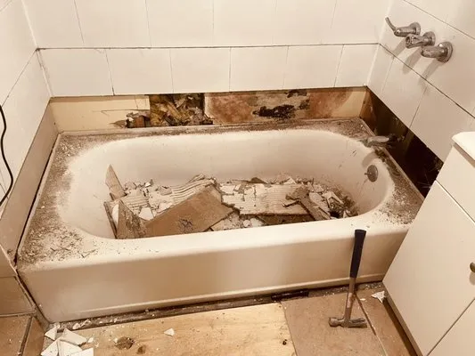 Roldan Electric & Plumbing Services Logo