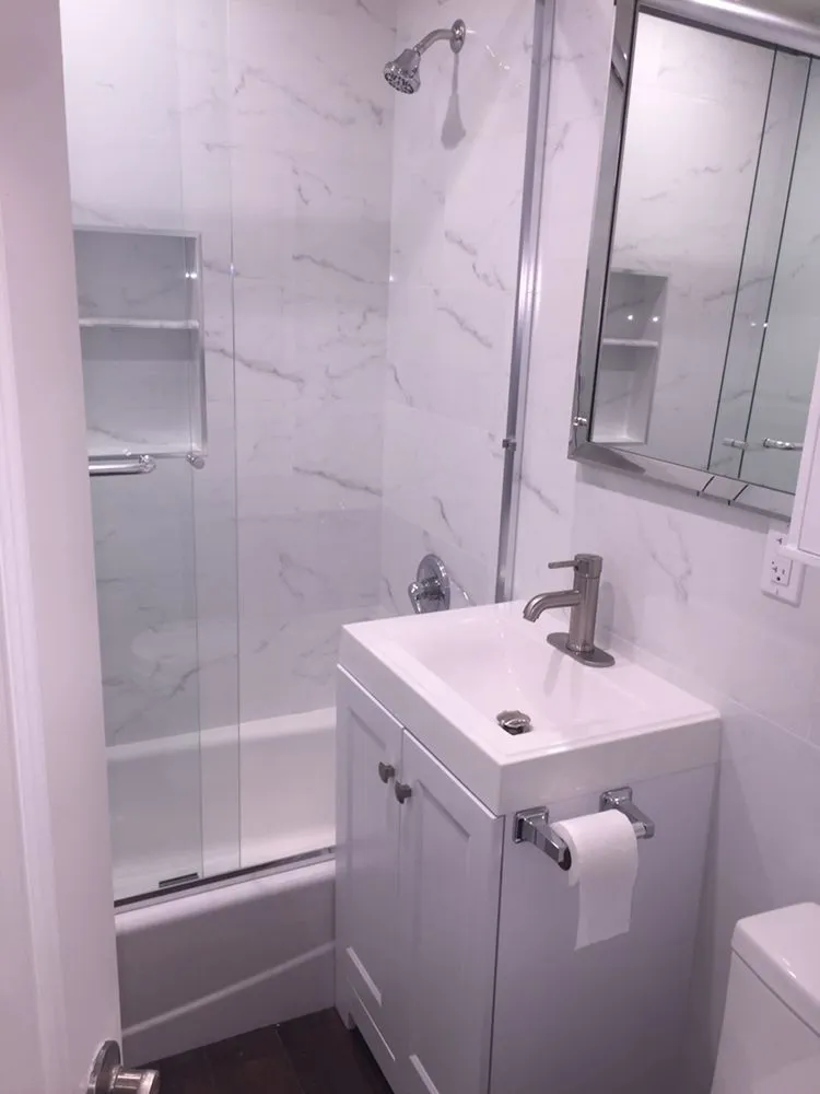Professional pipe repair for homes in Sun Valley, CA by Rolling's Best Plumbing Solutions