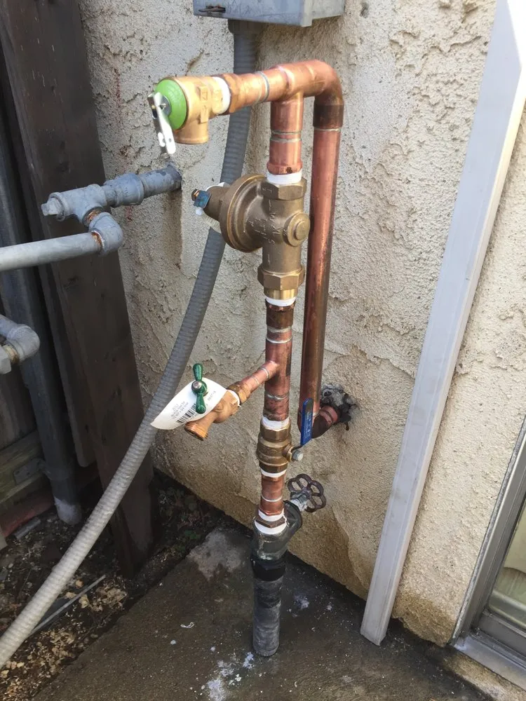 Reliable drain cleaning for homes in Sun Valley, CA by Rolling's Best Plumbing Solutions