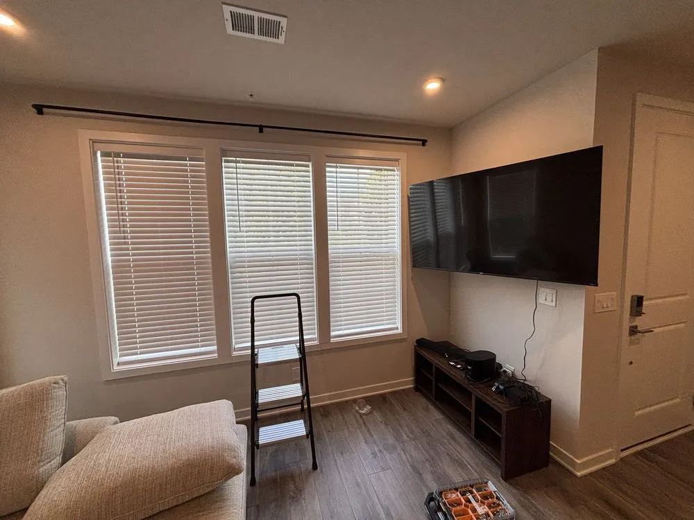 Slide of Roman Handyman