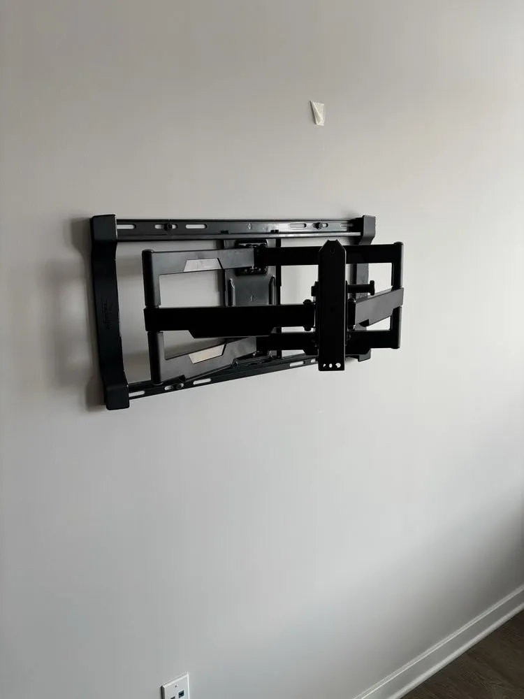 Slide of Roman Handyman