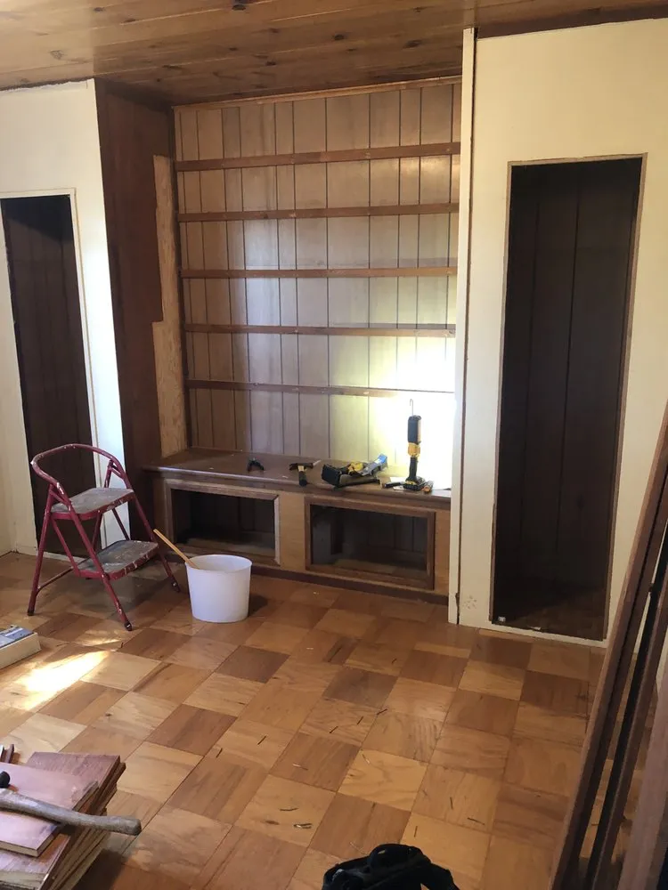 Slide of Romani Construction