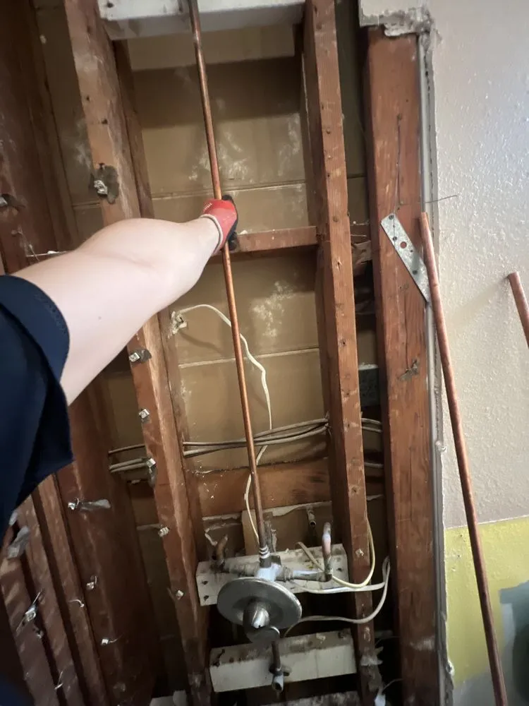 Quality emergency plumbing experts serving Los Angeles, CA - Root X Plumbing