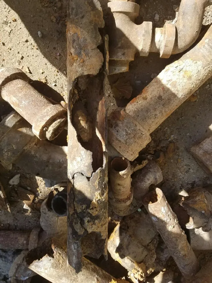 Slide of Rooter Guard