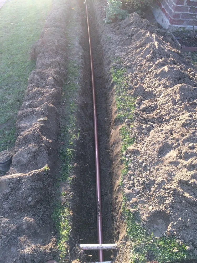 Top-rated drain cleaning for homes in Burbank, CA by Rooter Guy Plumbing