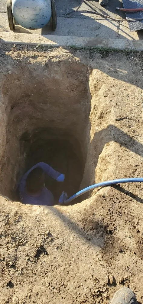 Expert emergency plumbing in North Hollywood, CA by Rooter Master Plumbing