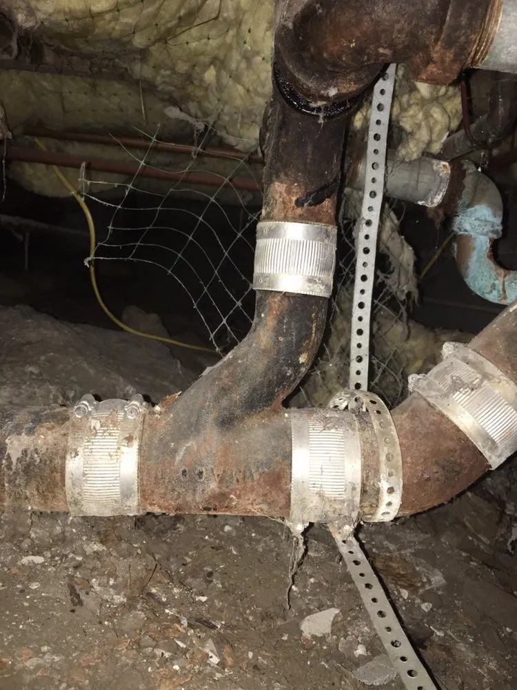 Reliable plumbing repair experts serving Canoga Park, CA - Rooter Old School Plumbing