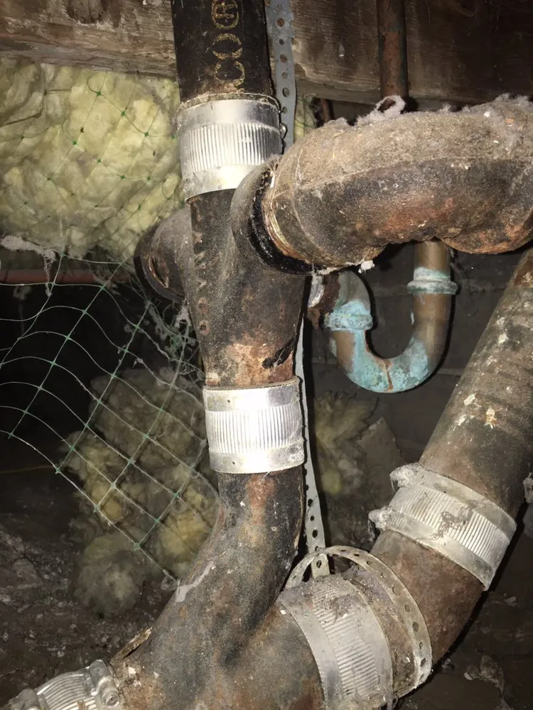 Professional drain cleaning service in Canoga Park, CA - Rooter Old School Plumbing